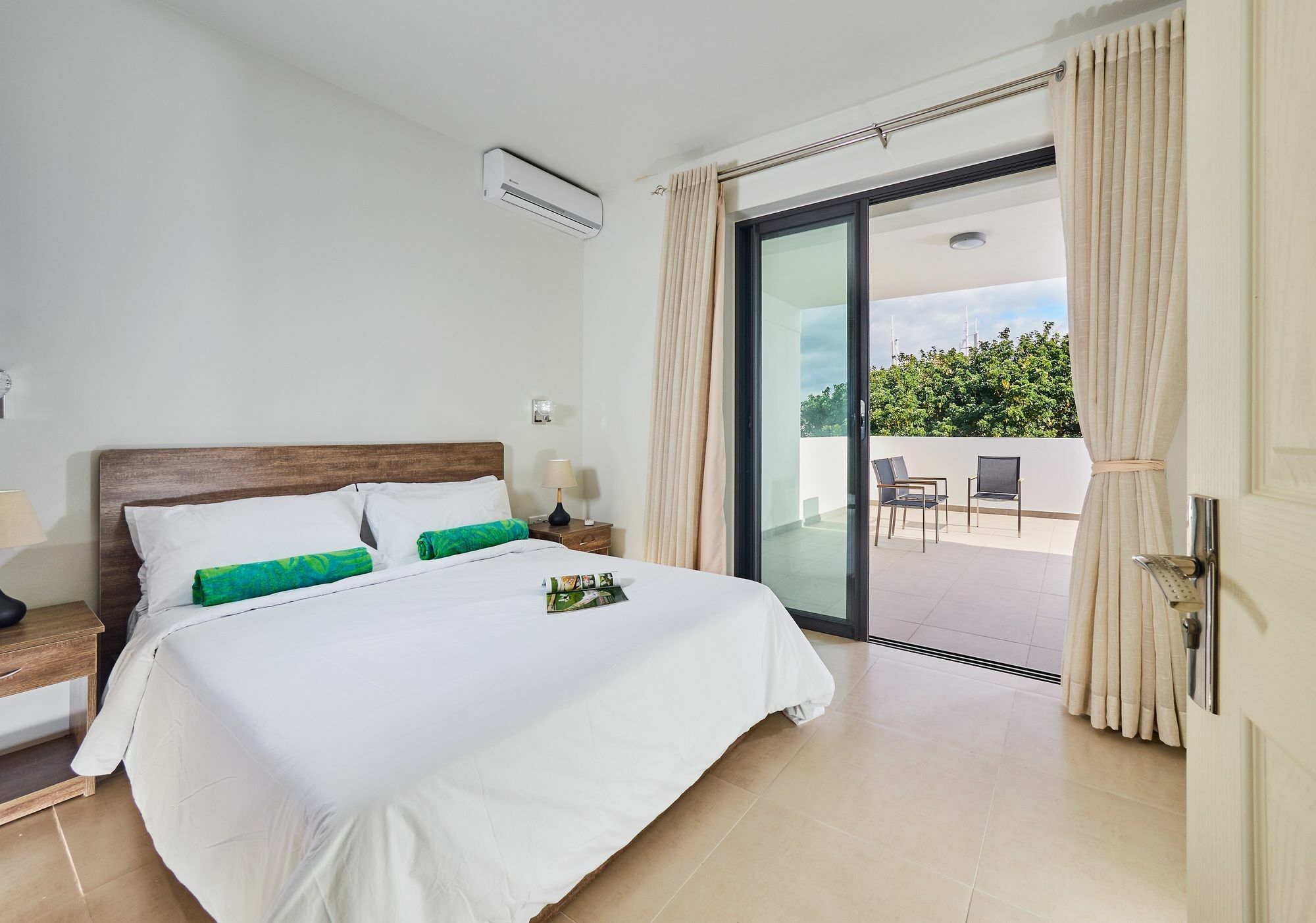 Liberty Drive Apartments & Penthouses By Lov Trou aux Biches Exterior foto