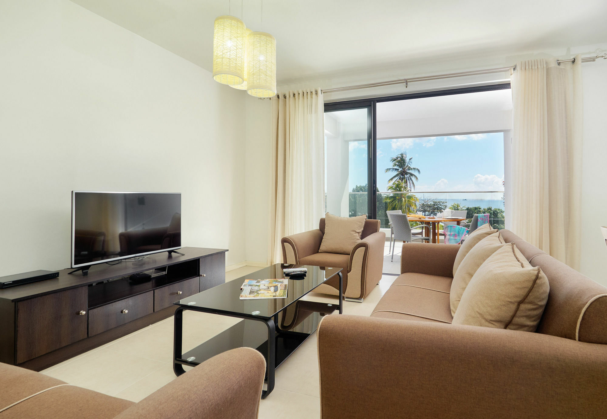 Liberty Drive Apartments & Penthouses By Lov Trou aux Biches Exterior foto