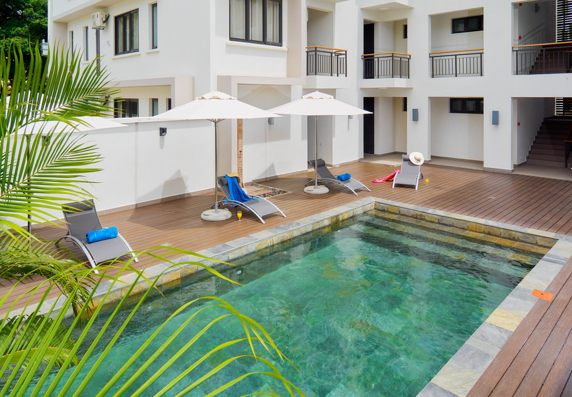 Liberty Drive Apartments & Penthouses By Lov Trou aux Biches Exterior foto